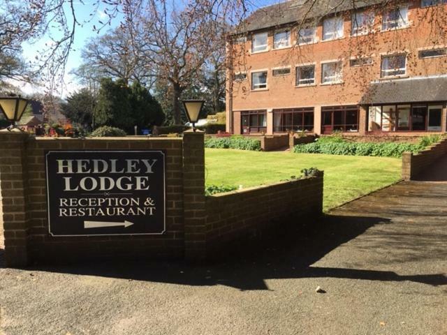 Hedley Lodge Guest House Hereford Exterior foto